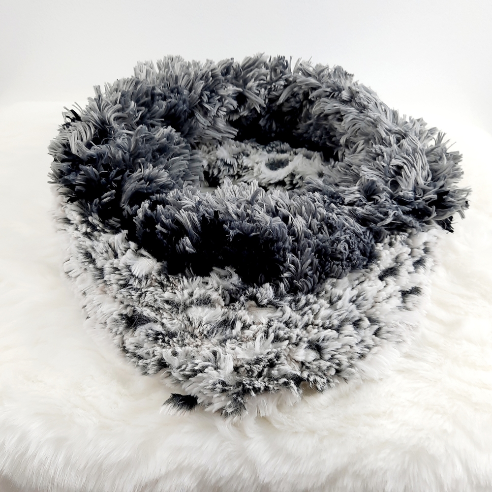 Elegant Gray and Black Faux Fur Scarf